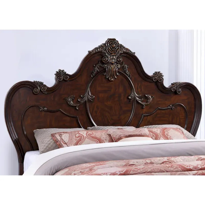Traditional Baroque Carved Solid Wood Panel Bed